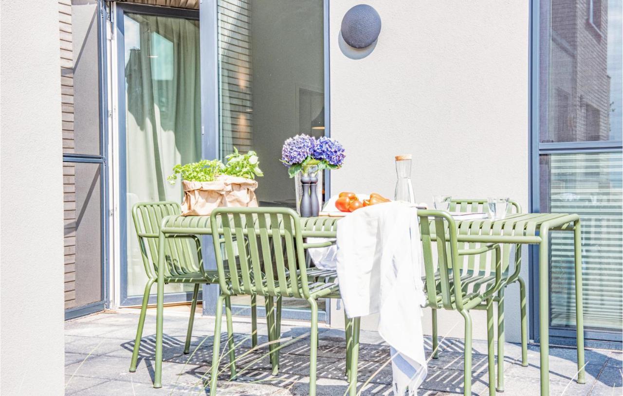 2 Bedroom Gorgeous Home In Lembruch-Duemmer See エクステリア 写真
